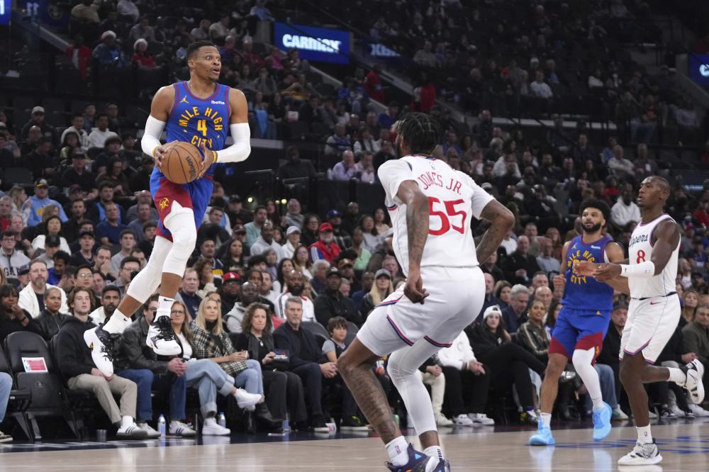 男足一直以 男足一直以